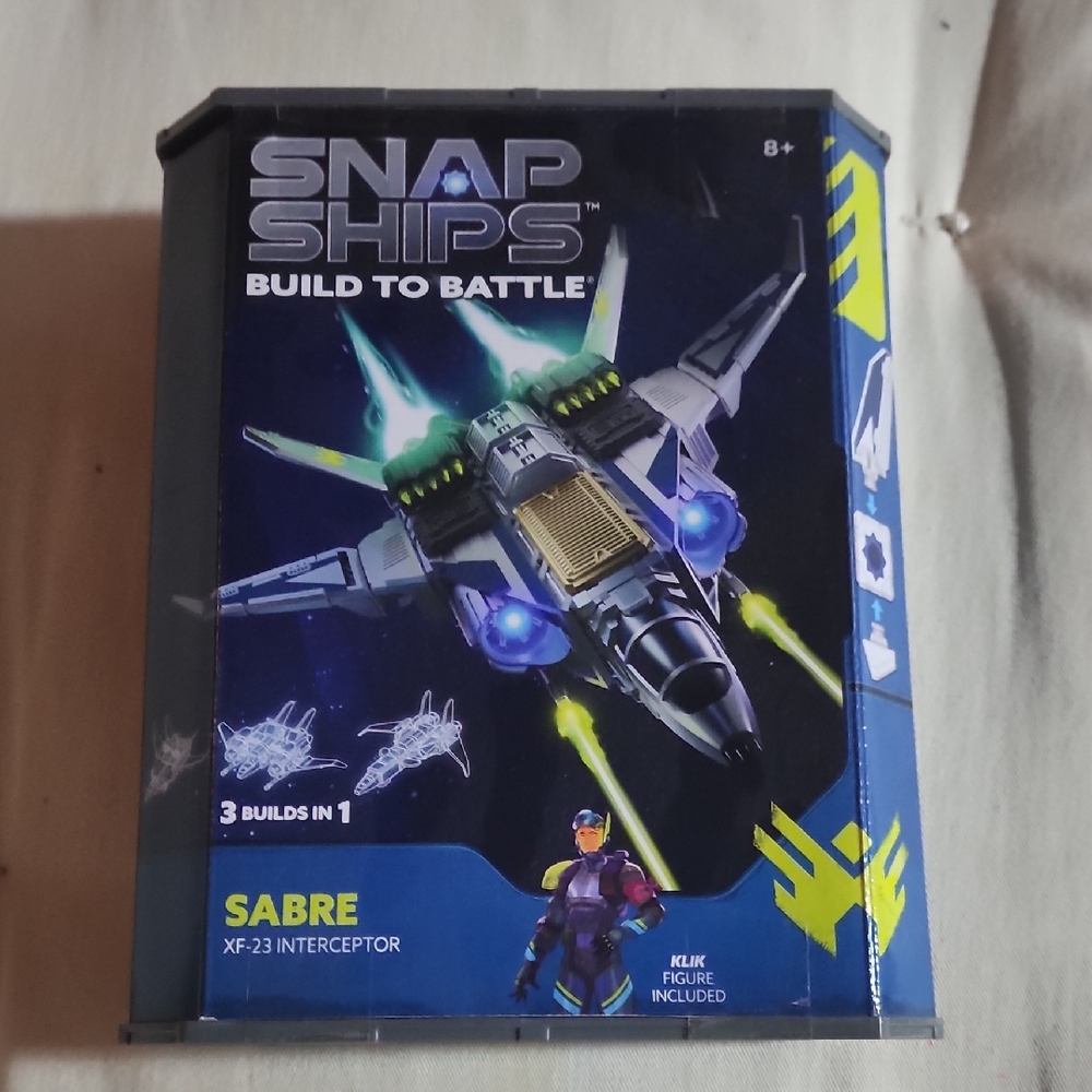Snap Ships Sabre Interceptor - Blue and Yellow